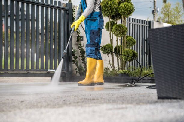 Best Building Exterior Washing  in Dix Hills, NY